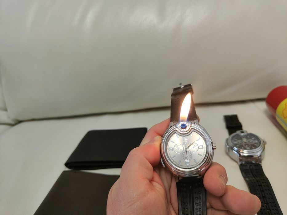 Ceas bărbați cu bricheta , nou ideal cadou bărbați