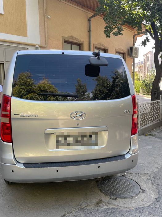 Hyundai Starex sotiladi