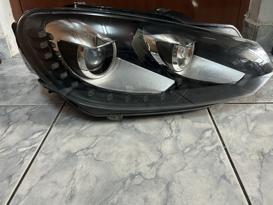 Far VW Golf VI xenon