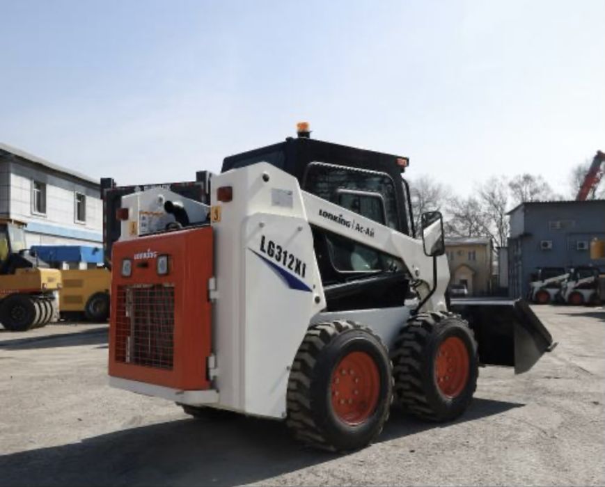 Услуги бобката - мини погрузшик