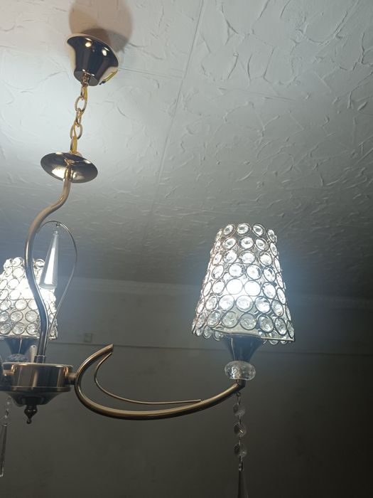 Люстра ( 3 плафона)