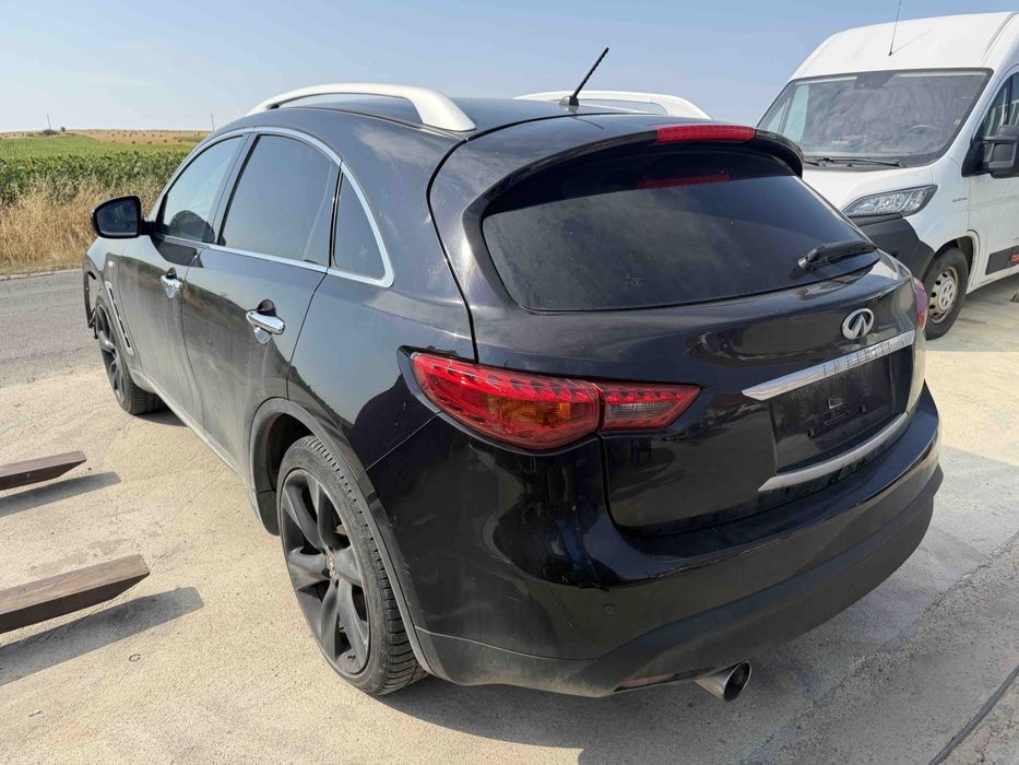 Infiniti QX70 3.0d  2014g