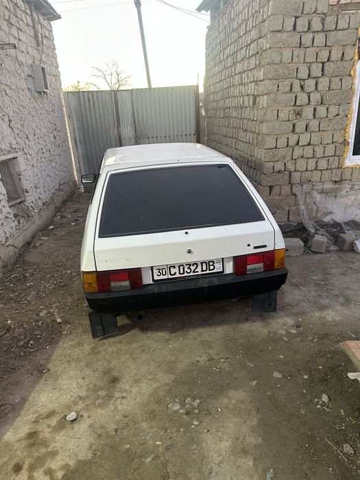 lada sotiladi yili 1993 yil  mator karobka yaxshi