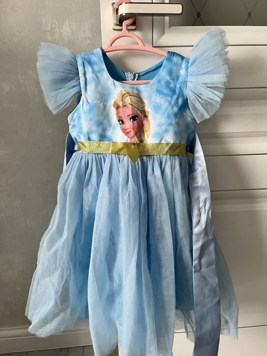 Костюм Эльзы и Радуги Даш на новый год