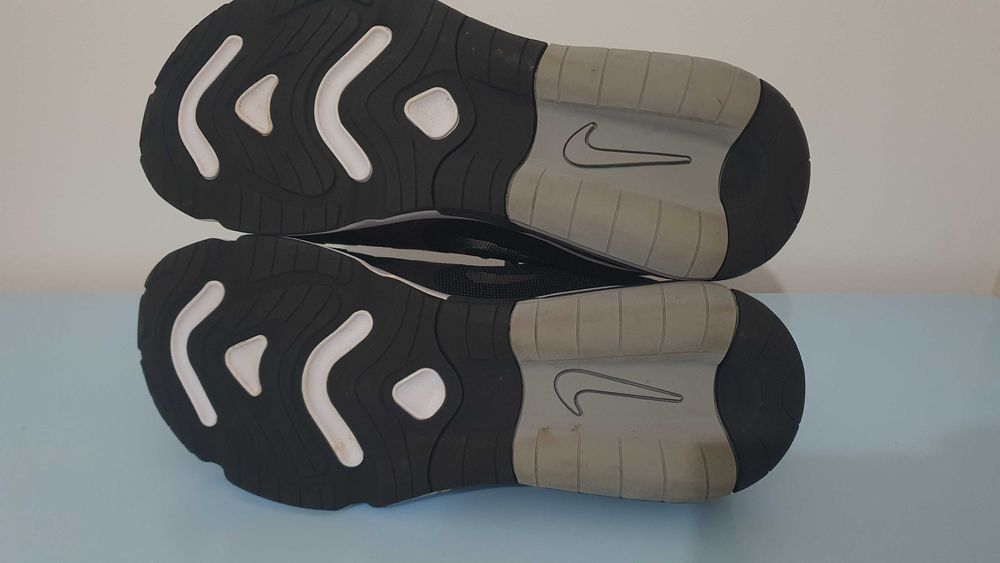 Маратонки Nike Air Max 200