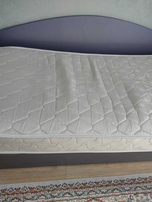 Продам Матрас детский 90*180