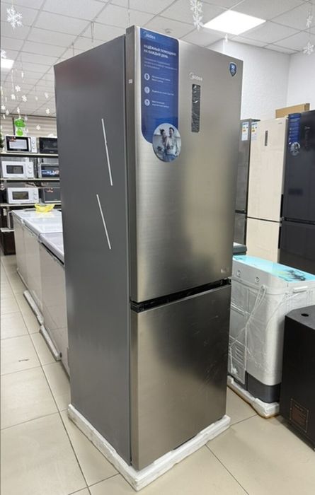 Холодильник Midea