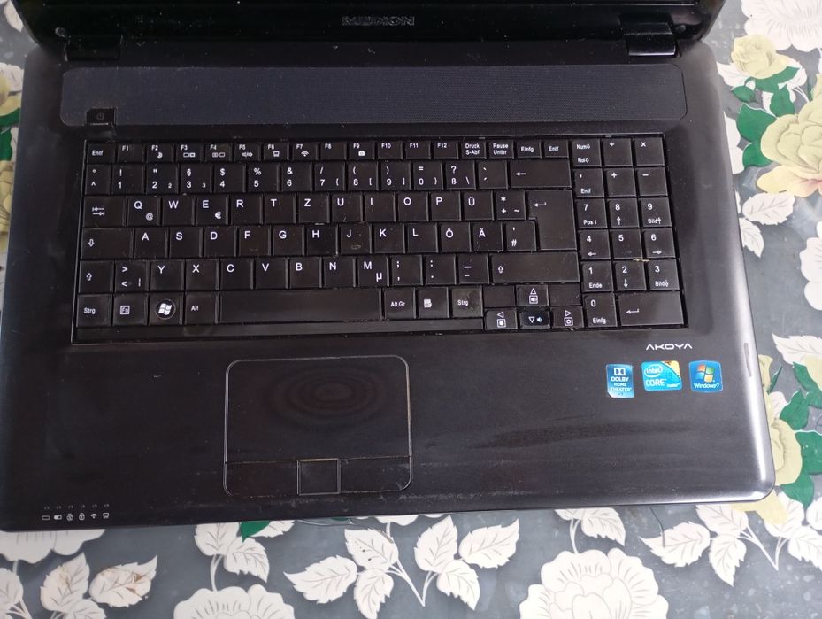 Laptop Medion Akoya i3/2.27 ghz