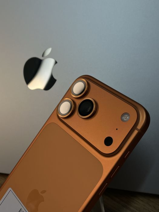 Телефон iPhone 17 Pro Max