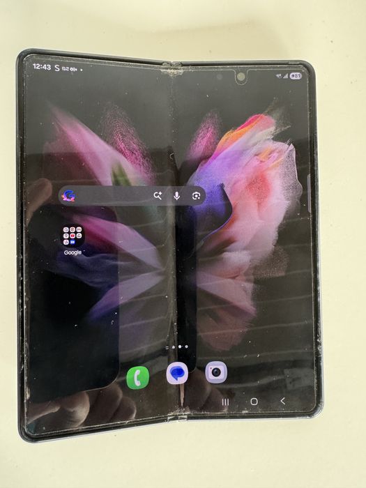 Samsung z fold 3