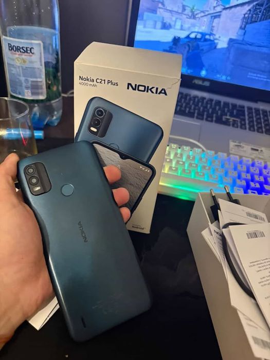 Nokia cl21 plus la cutie