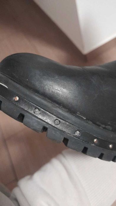 дамски ботуши-38 номер