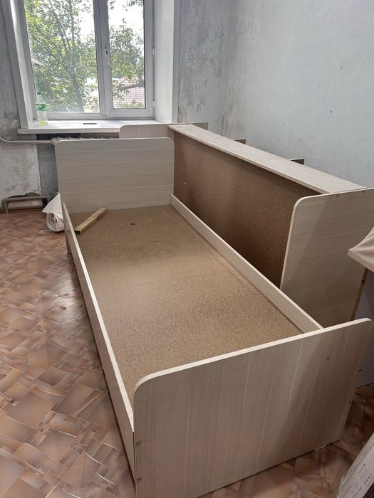 Продам 1 местную кровать