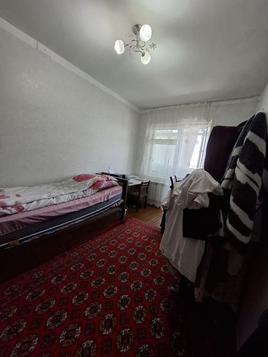 Срочний квартира сотилади