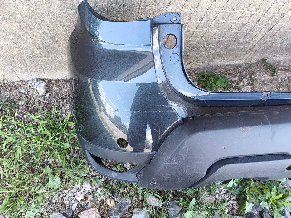 Haion și bară spate Dacia Duster