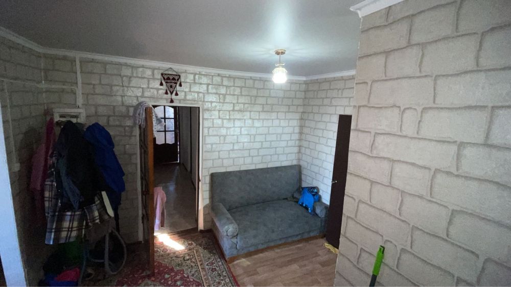 Срочно продам дом в п.Маржанбулак