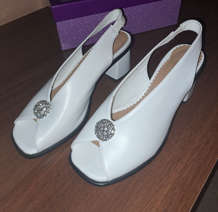 Туфли новые в отличном состоянии