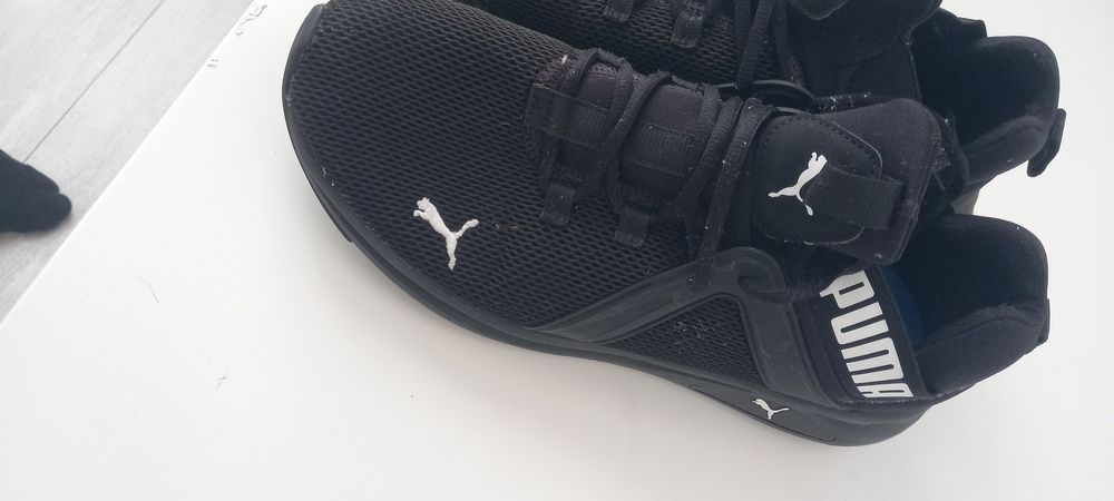 Adidasi PUMA-bărbați, mărime 45,negru,stare buna,preț mic