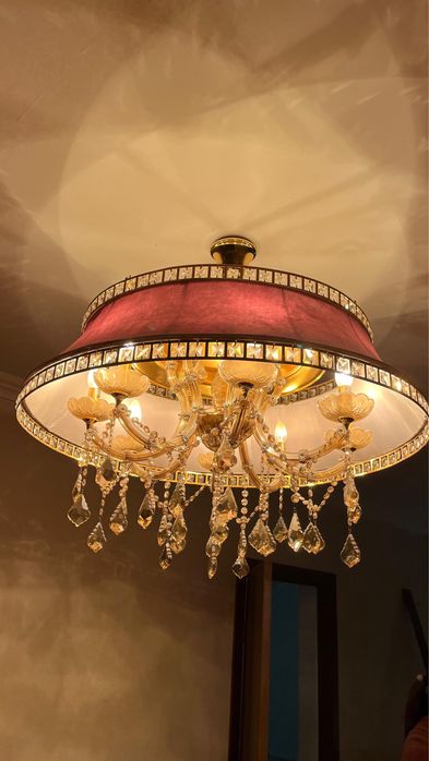 Продам люстры — стильные и недорого