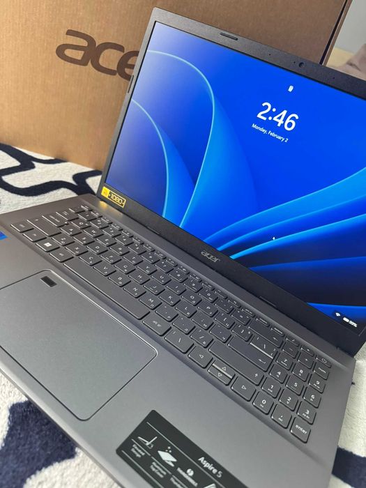 Лаптоп Acer Aspire 5, с кутия и в гаранция