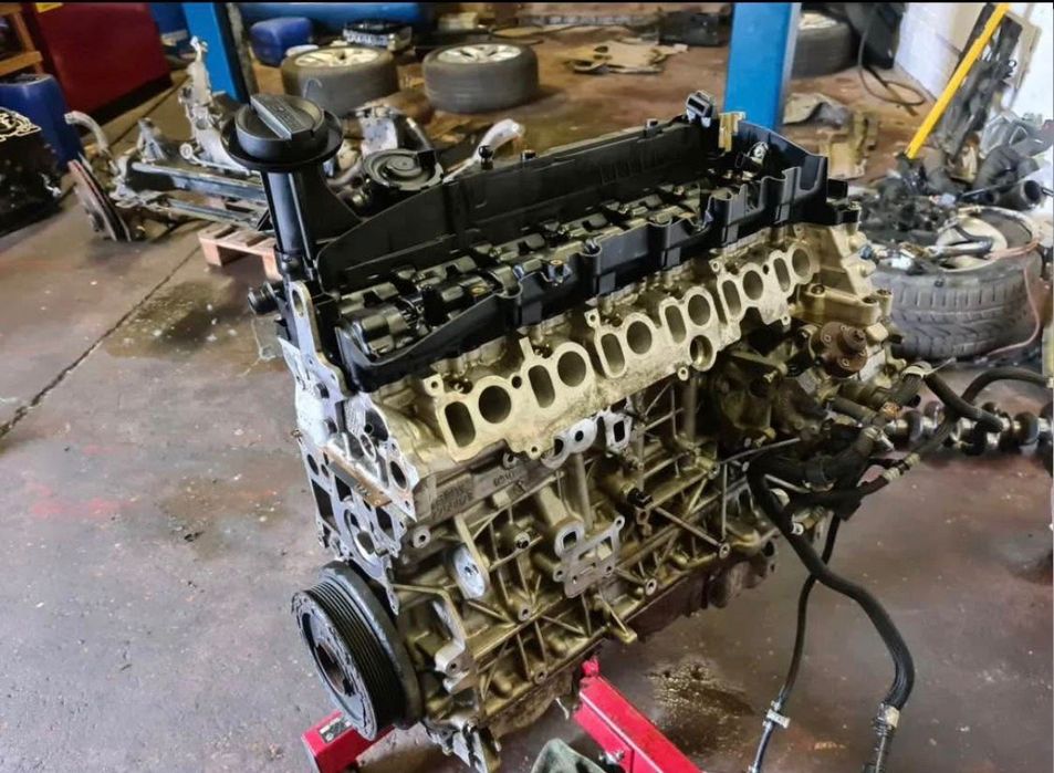 Vând piese motoare n57