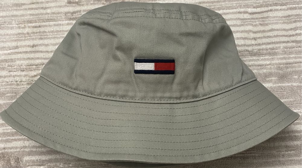 Tommy Hilfiger панама, оригинал.