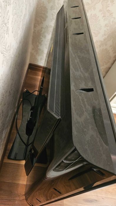 Телевизор LG (160 cm диагональ)