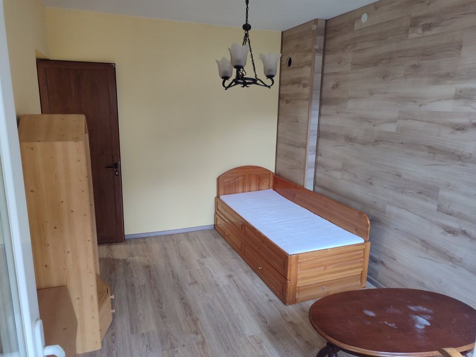 Дава се под наем Двустаен апартамент в Кюстендил, Център - 67 кв.м за 204 € - Снимка #7