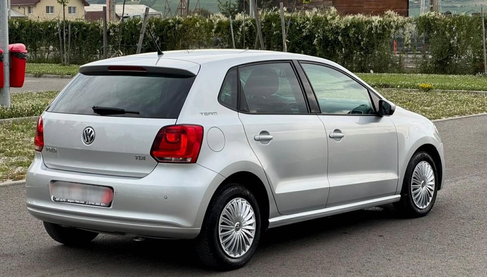 VOLKSWAGEN Polo 2011 — imagine 4