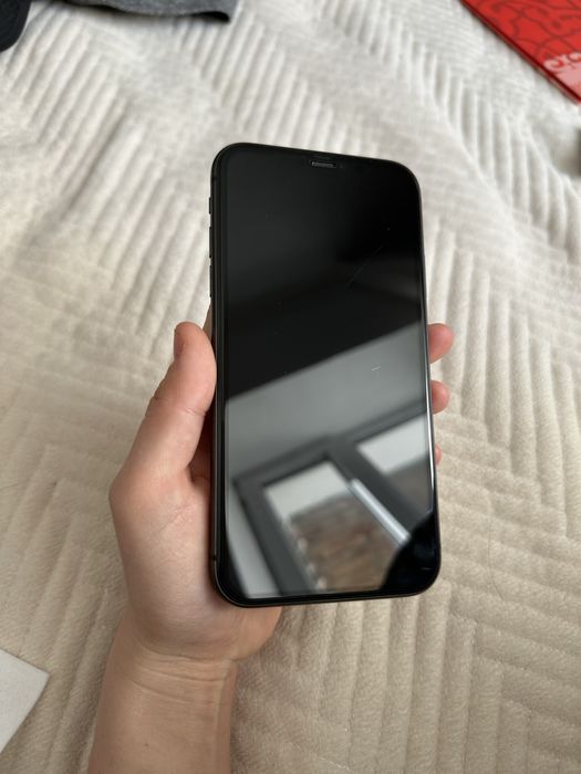 iPhone 11 64 gb 83% сатылады