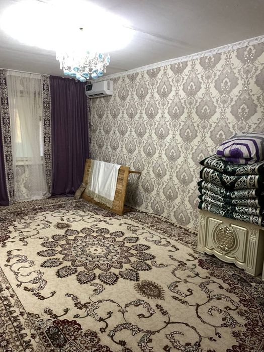 Квартира сотилади 3 хонали беш эташкан 4 каватида.