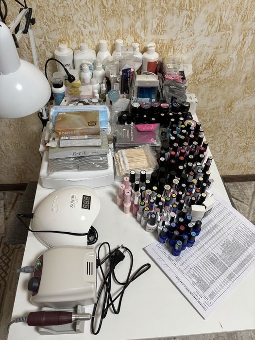 Материалы для маникюра