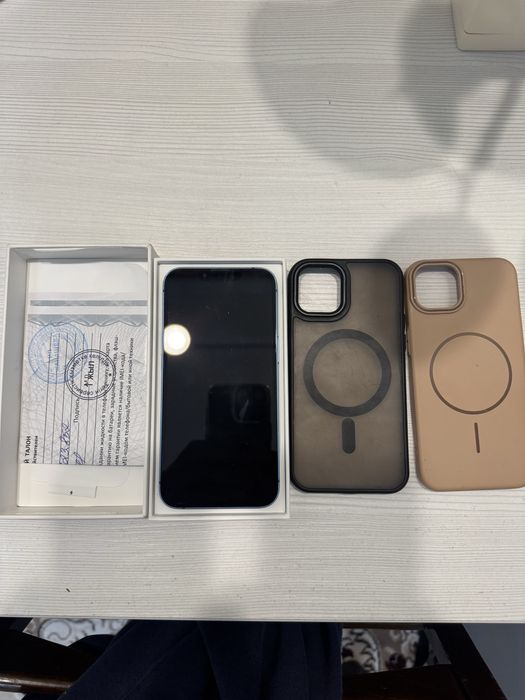 iPhone 13 128гб с