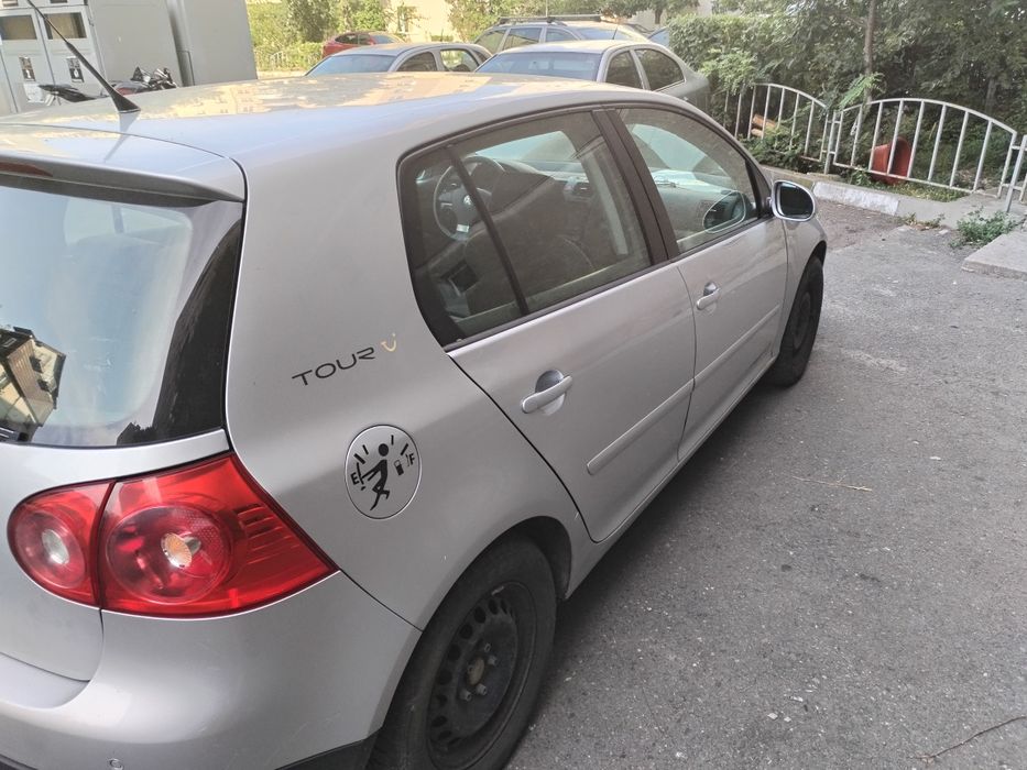 VOLKSWAGEN Golf 2006 — imagine 4