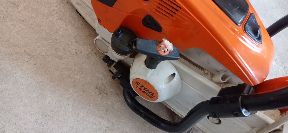 Drujbă debitat beton Stihl TS 800