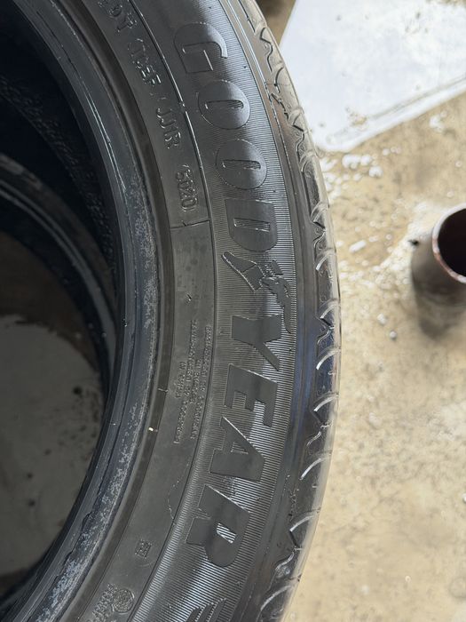 225/55/19 летние шины Goodyear