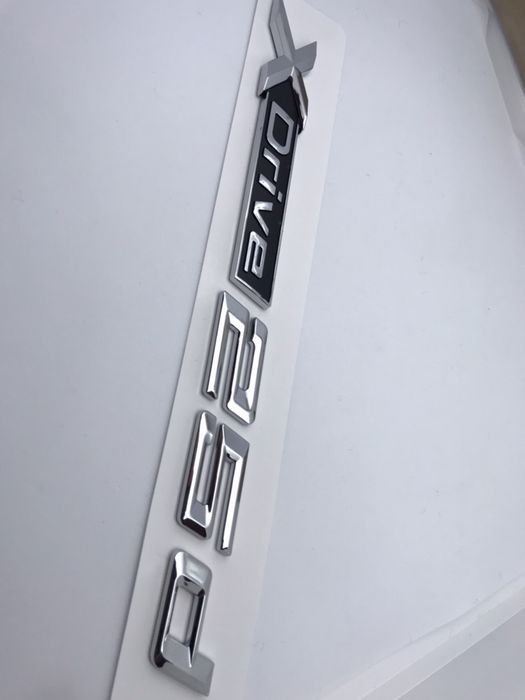 Emblema BMW X-drive 25d