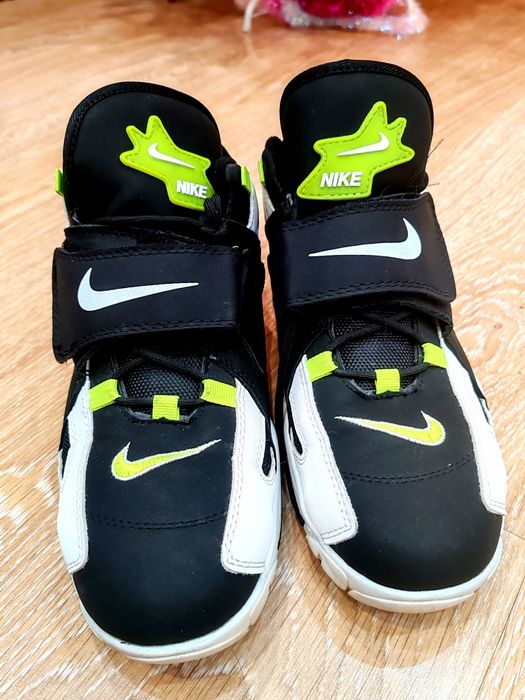 Продам кросовки 40 размер унисекс