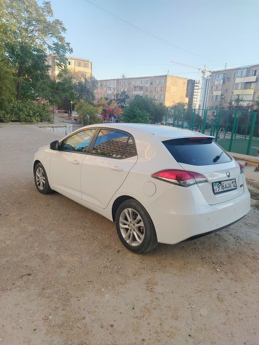 MG 5 2013 г. 1.5 автомат