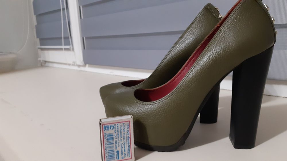 Туфли женские новые