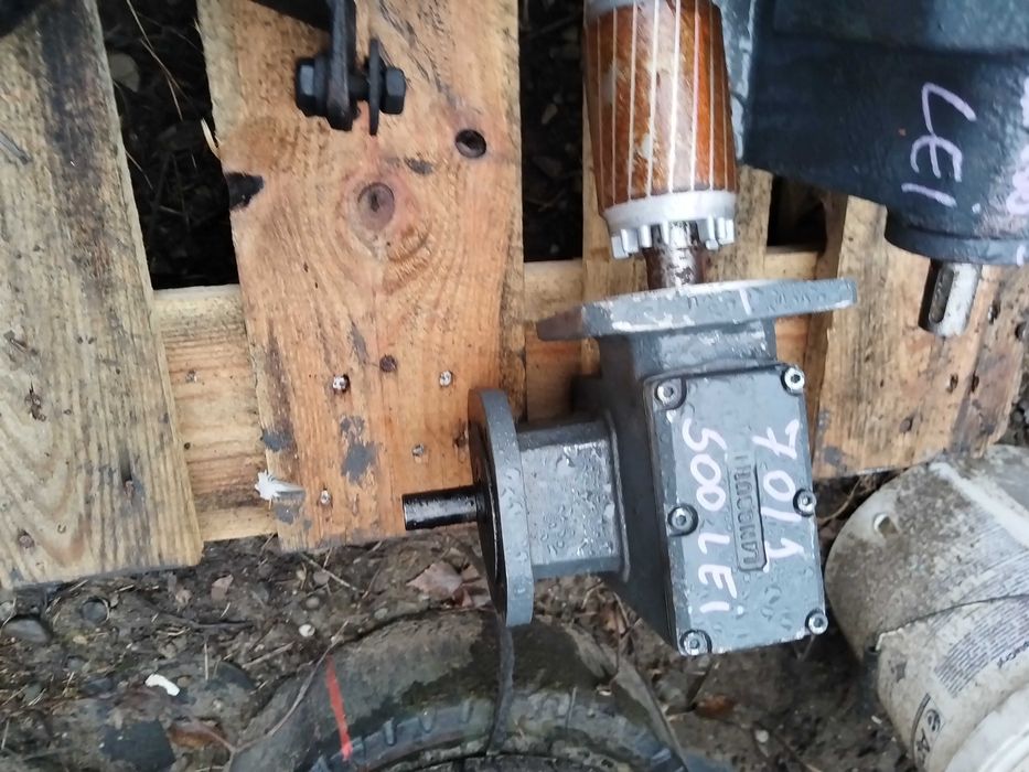 Reductor de turație 70 la 1