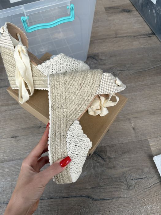 Нови дамски еспадрили на платформа 36 номер