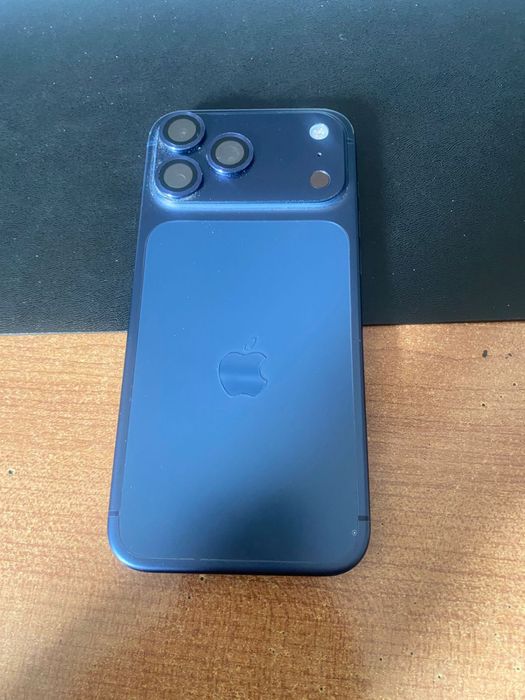 Продам Iphone 17 Pro Max 256 gb Esim