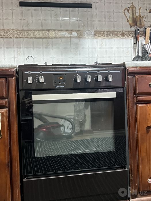 gaz plita duxovkasi bilan sotiladi