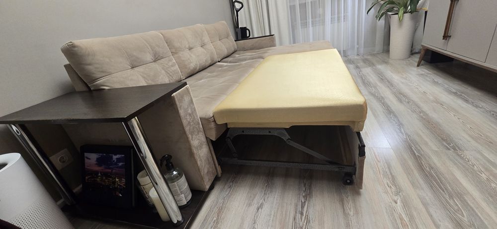 Продам Угловой Диван