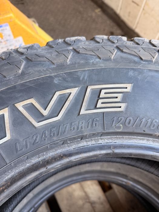 Продам шину А/Т MAXXIS LT 245/75/R16