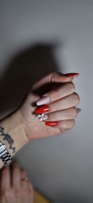 Pun unghii cu gel 80 lei sector 6