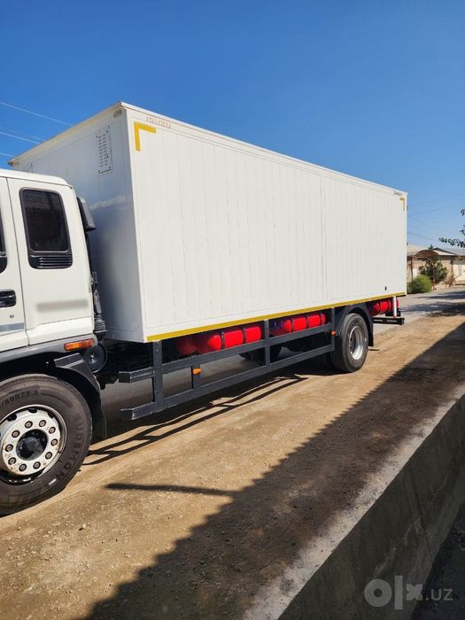 Isuzu 10 tonna..