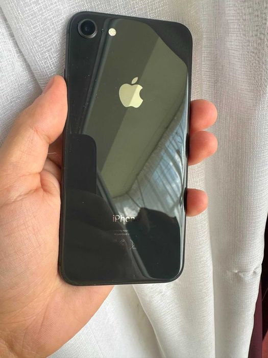 Iphone 8 64 GB Negru Baterie 100% Impecabil