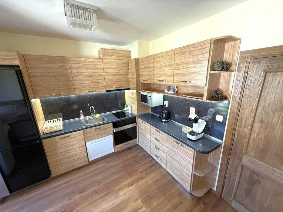 Продава се Тристаен апартамент в Банско - 70 кв.м за 1493 €/кв.м - Снимка #3